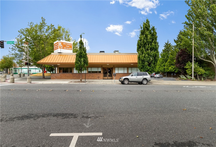 1501 Cornwall, Bellingham, Washington 98225, ,Commercial Sale,For Sale,Cornwall,NWM1851171