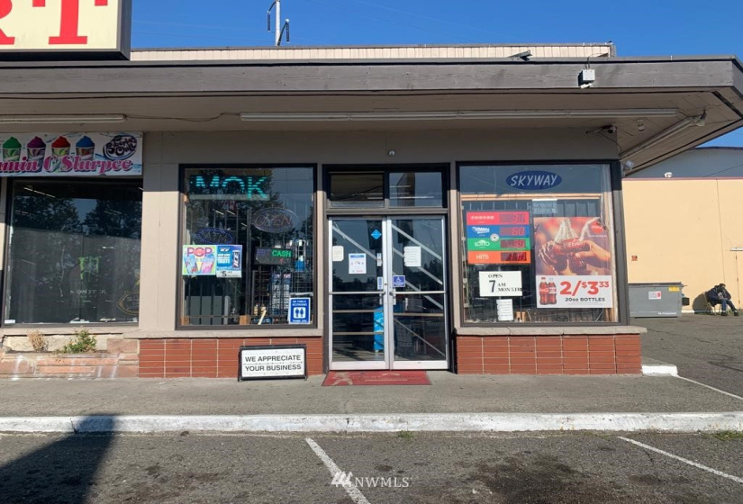 12536 Renton, Seattle, Washington 98178, ,Business Opportunity,For Sale,Renton,NWM1851337