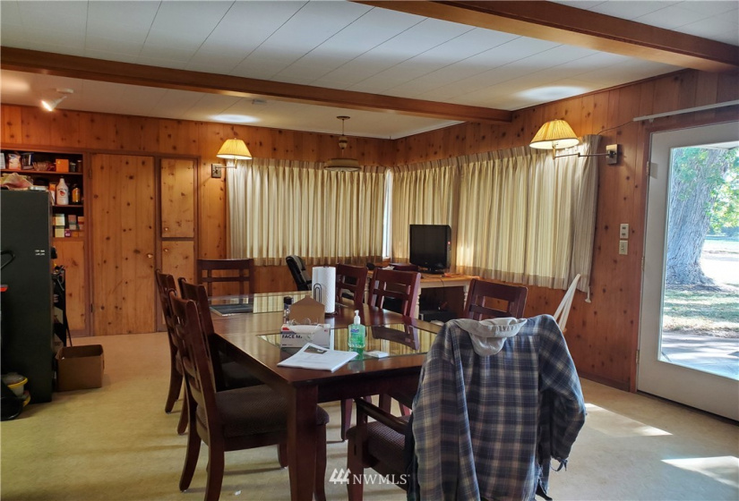 412 Reser, Walla Walla, Washington 99362, ,Residential,For Sale,Reser,NWM1851048