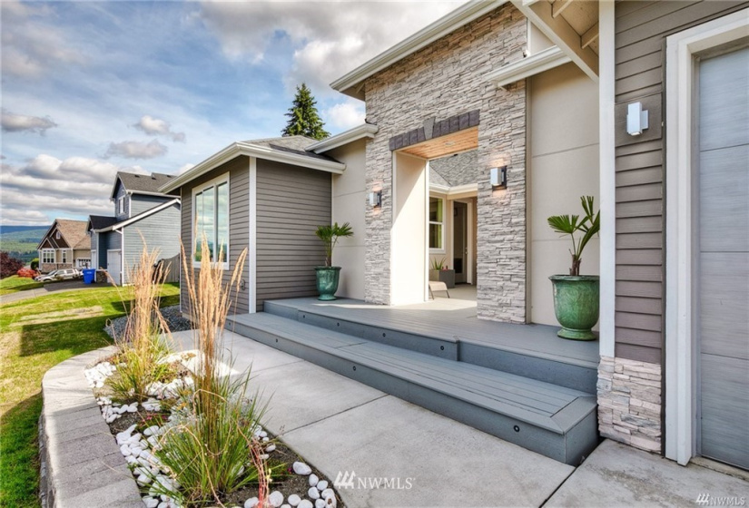 16118 274th, Graham, Washington 98338, 4 Bedrooms Bedrooms, ,3 BathroomsBathrooms,Residential,For Sale,274th,NWM1848191