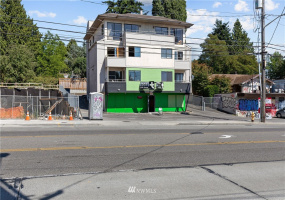 10532 Greenwood, Seattle, Washington 98133, ,Residential Income,For Sale,Greenwood,NWM1851505