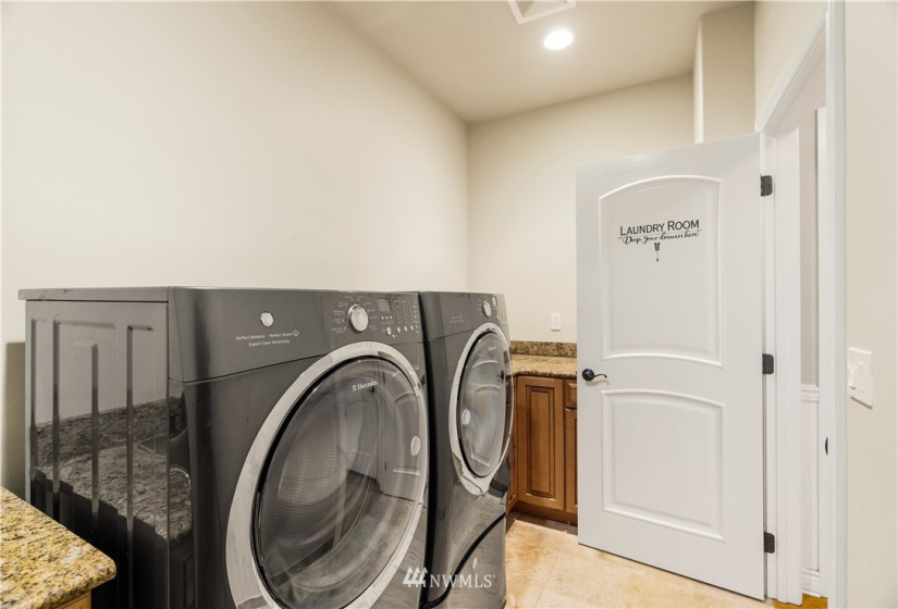 20815 126th, Woodinville, Washington 98077, 4 Bedrooms Bedrooms, ,3 BathroomsBathrooms,Residential,For Sale,126th,NWM1851458