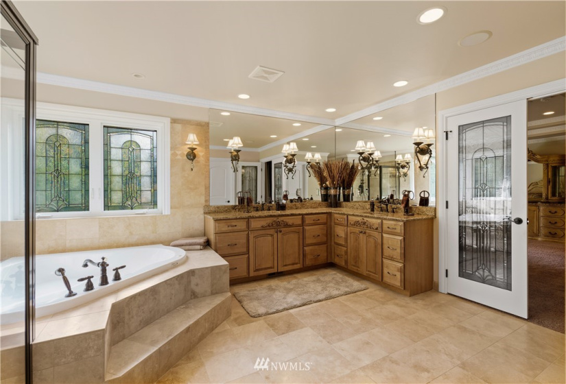 20815 126th, Woodinville, Washington 98077, 4 Bedrooms Bedrooms, ,3 BathroomsBathrooms,Residential,For Sale,126th,NWM1851458