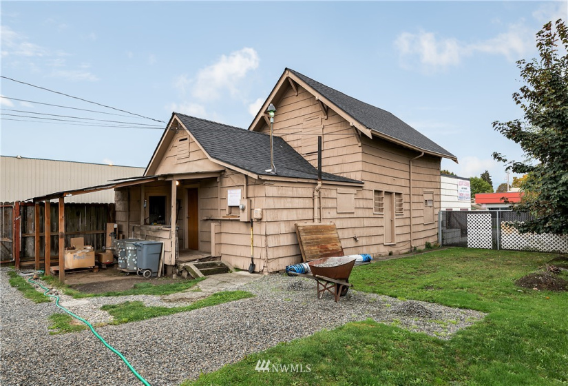2318 Broadway, Everett, Washington 98201, ,Commercial Sale,For Sale,Broadway,NWM1850761