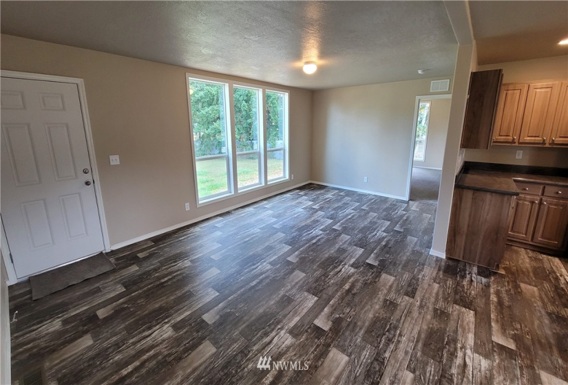 51 Freedom, Shelton, Washington 98584, 2 Bedrooms Bedrooms, ,2 BathroomsBathrooms,Residential,For Sale,Freedom,NWM1851730
