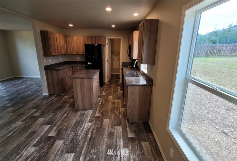 51 Freedom, Shelton, Washington 98584, 2 Bedrooms Bedrooms, ,2 BathroomsBathrooms,Residential,For Sale,Freedom,NWM1851730