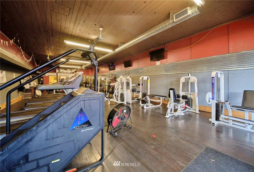 173 1st, Kalama, Washington 98625, ,Commercial Sale,For Sale,1st,NWM1851797