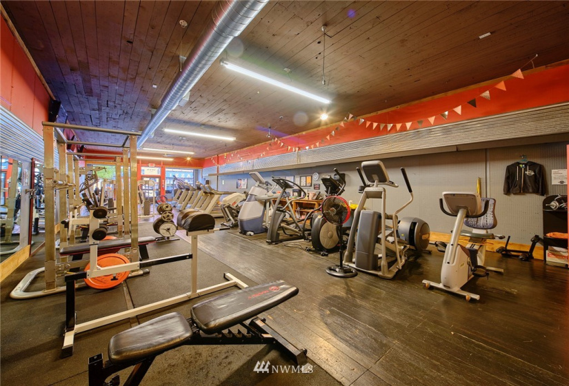 173 1st, Kalama, Washington 98625, ,Commercial Sale,For Sale,1st,NWM1851797