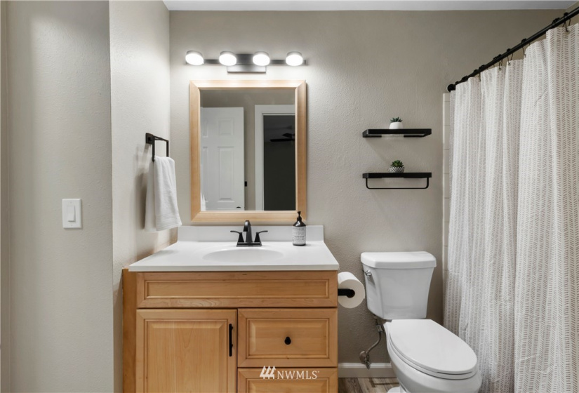 19009 62nd, Lake Tapps, Washington 98391, 4 Bedrooms Bedrooms, ,1 BathroomBathrooms,Residential,For Sale,62nd,NWM1829492