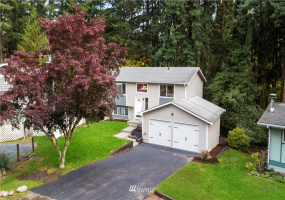 19009 62nd, Lake Tapps, Washington 98391, 4 Bedrooms Bedrooms, ,1 BathroomBathrooms,Residential,For Sale,62nd,NWM1829492