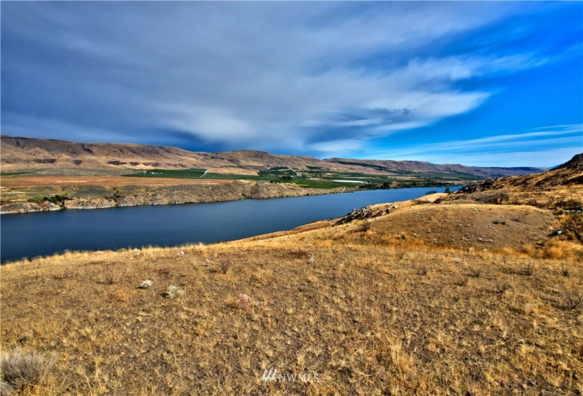 45 Old Highland Orchard Rd, Bridgeport, Washington 98813, ,Land,For Sale,Old Highland Orchard Rd,NWM1852070