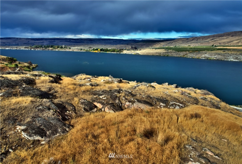 7 Highland Orchard Rd, Bridgeport, Washington 98813, ,Land,For Sale,Highland Orchard Rd,NWM1852120