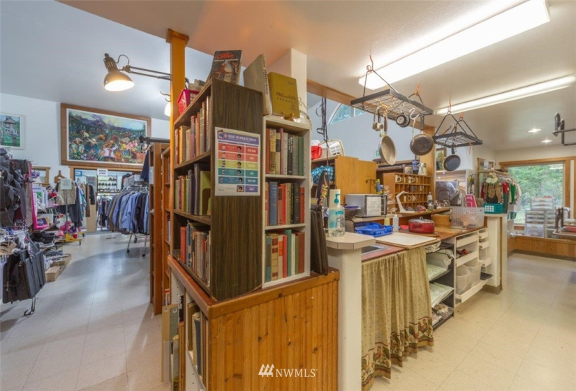 10632 Rhody, Port Hadlock, Washington 98339, ,Business Opportunity,For Sale,Rhody,NWM1852313