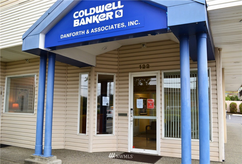 122 156th, Burien, Washington 98166, ,Residential Lease,For Rent,Burien Lake View TRS,156th,NWM1852473