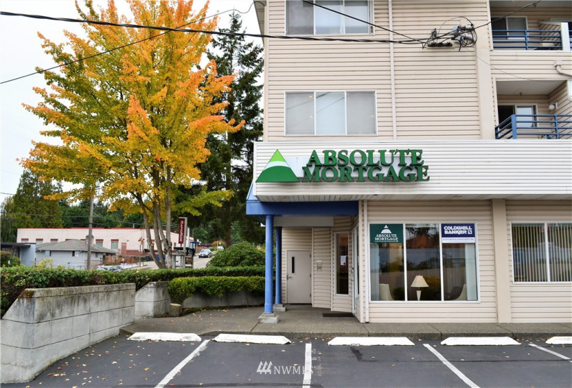 122 156th, Burien, Washington 98166, ,Residential Lease,For Rent,Burien Lake View TRS,156th,NWM1852473