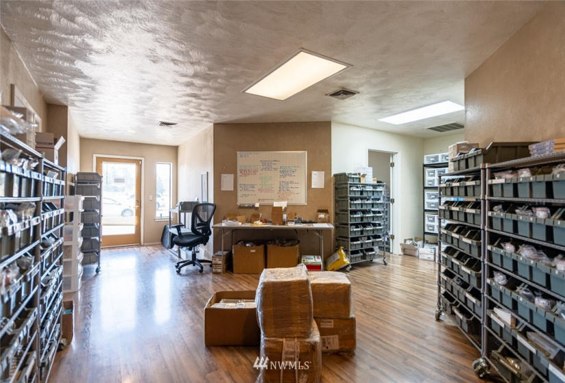 1418 S Pioneer, Moses Lake, Washington 98837, ,Commercial Sale,For Sale,Pioneer,NWM1851372