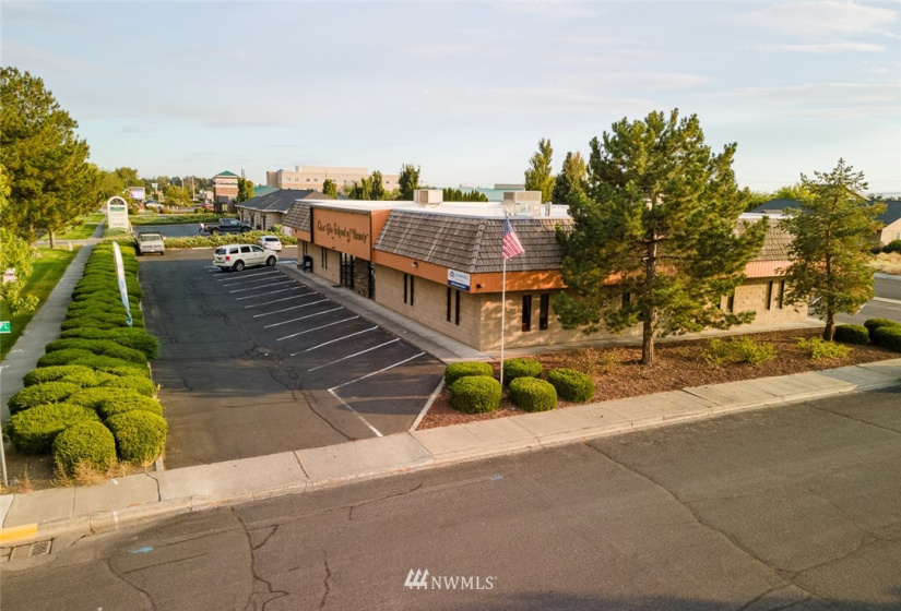 1418 S Pioneer, Moses Lake, Washington 98837, ,Commercial Sale,For Sale,Pioneer,NWM1851372