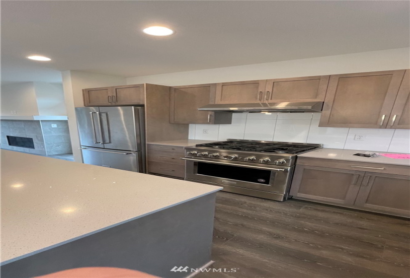 9243 14th, Seattle, Washington 98117, 3 Bedrooms Bedrooms, ,2 BathroomsBathrooms,Residential Lease,For Rent,Ivy Hill,14th,NWM1852459