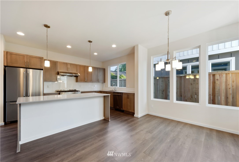 9243 14th, Seattle, Washington 98117, 3 Bedrooms Bedrooms, ,2 BathroomsBathrooms,Residential Lease,For Rent,Ivy Hill,14th,NWM1852459