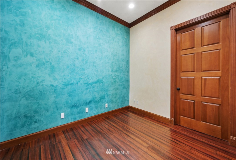123 Queen Anne, Seattle, Washington 98109, ,1 BathroomBathrooms,Residential,For Sale,Carrara I,Queen Anne,NWM1850500