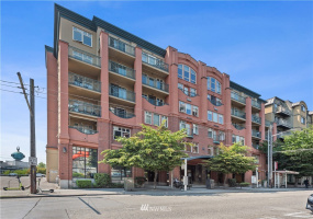 123 Queen Anne, Seattle, Washington 98109, ,1 BathroomBathrooms,Residential,For Sale,Carrara I,Queen Anne,NWM1850500