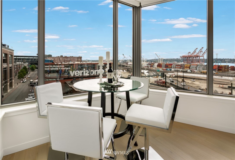 590 1st, Seattle, Washington 98104, 2 Bedrooms Bedrooms, ,1 BathroomBathrooms,Residential,For Sale,Gridiron,1st,NWM1851974