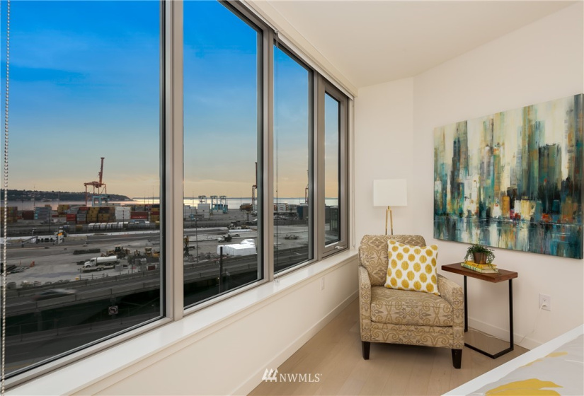 590 1st, Seattle, Washington 98104, 2 Bedrooms Bedrooms, ,1 BathroomBathrooms,Residential,For Sale,Gridiron,1st,NWM1851974