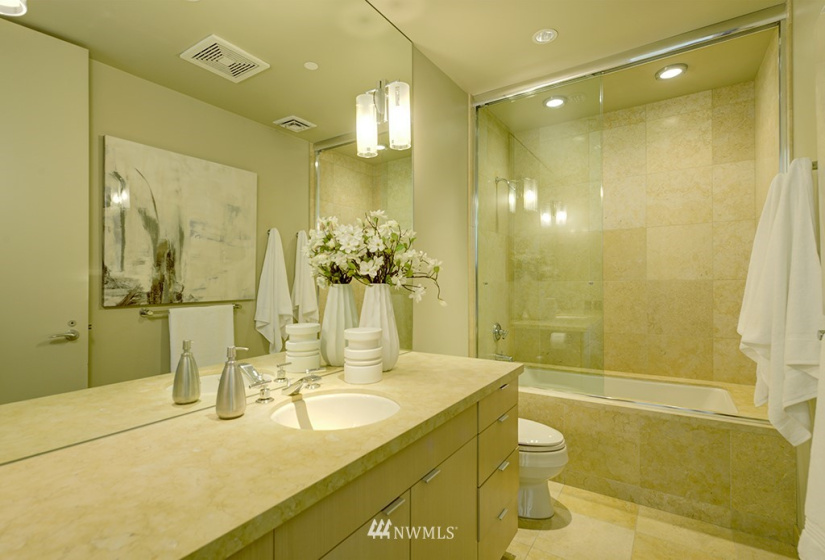 715 2nd, Seattle, Washington 98104, 2 Bedrooms Bedrooms, ,2 BathroomsBathrooms,Residential,For Sale,Millennium Tower,2nd,NWM1851993