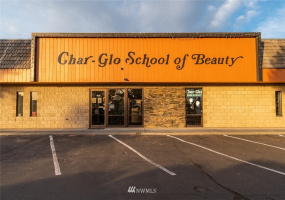 1418 Pioneer, Moses Lake, Washington 98837, ,Business Opportunity,For Sale,Pioneer,NWM1851373