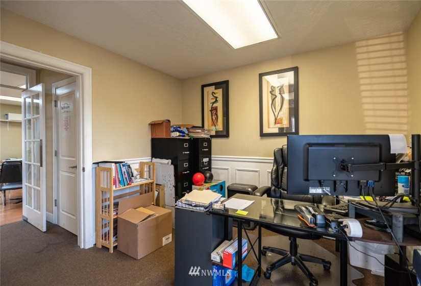 1418 Pioneer, Moses Lake, Washington 98837, ,Business Opportunity,For Sale,Pioneer,NWM1851373