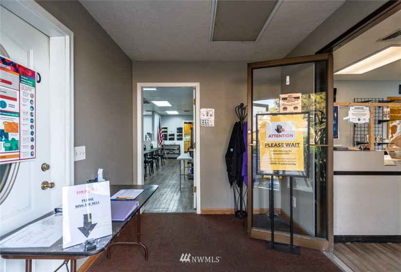 1418 Pioneer, Moses Lake, Washington 98837, ,Business Opportunity,For Sale,Pioneer,NWM1851373