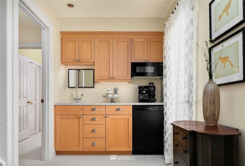 4102 55th, Seattle, Washington 98105, 5 Bedrooms Bedrooms, ,3 BathroomsBathrooms,Residential,For Sale,Palisades Add,55th,NWM1852770