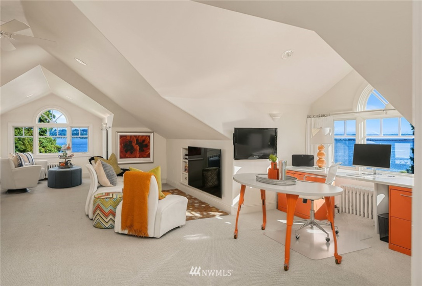 4102 55th, Seattle, Washington 98105, 5 Bedrooms Bedrooms, ,3 BathroomsBathrooms,Residential,For Sale,Palisades Add,55th,NWM1852770