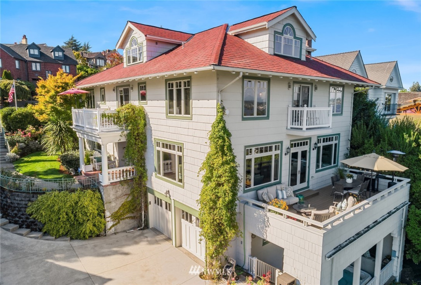 4102 55th, Seattle, Washington 98105, 5 Bedrooms Bedrooms, ,3 BathroomsBathrooms,Residential,For Sale,Palisades Add,55th,NWM1852770