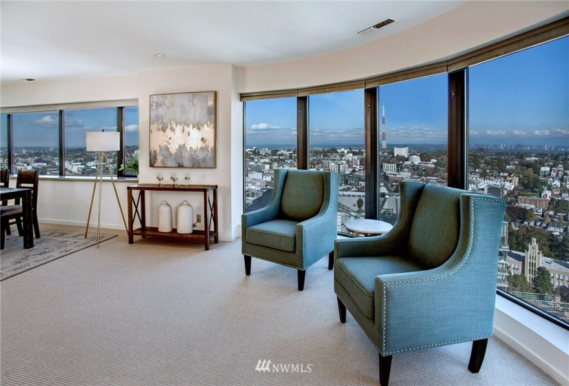 1301 Spring, Seattle, Washington 98104, 2 Bedrooms Bedrooms, ,1 BathroomBathrooms,Residential,For Sale,First Hill Plaza,Spring,NWM1848682