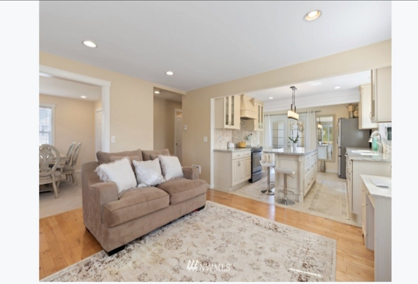 4778 Pacific, Bellingham, Washington 98226, 1 Bedroom Bedrooms, ,1 BathroomBathrooms,Residential,For Sale,Pacific,NWM1853167