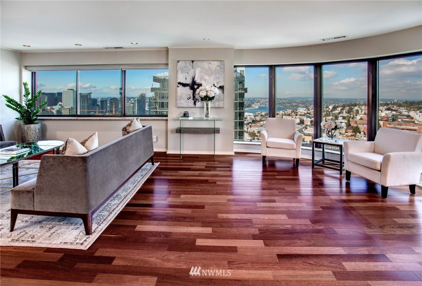 1301 Spring, Seattle, Washington 98104, 2 Bedrooms Bedrooms, ,Residential,For Sale,First Hill Plaza,Spring,NWM1848696