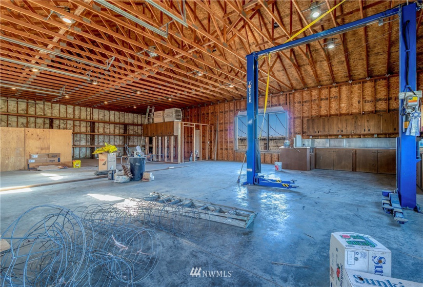 5452 Frog Hollow, Walla Walla, Washington 99362, 4 Bedrooms Bedrooms, ,4 BathroomsBathrooms,Residential,For Sale,Frog Hollow,NWM1852460