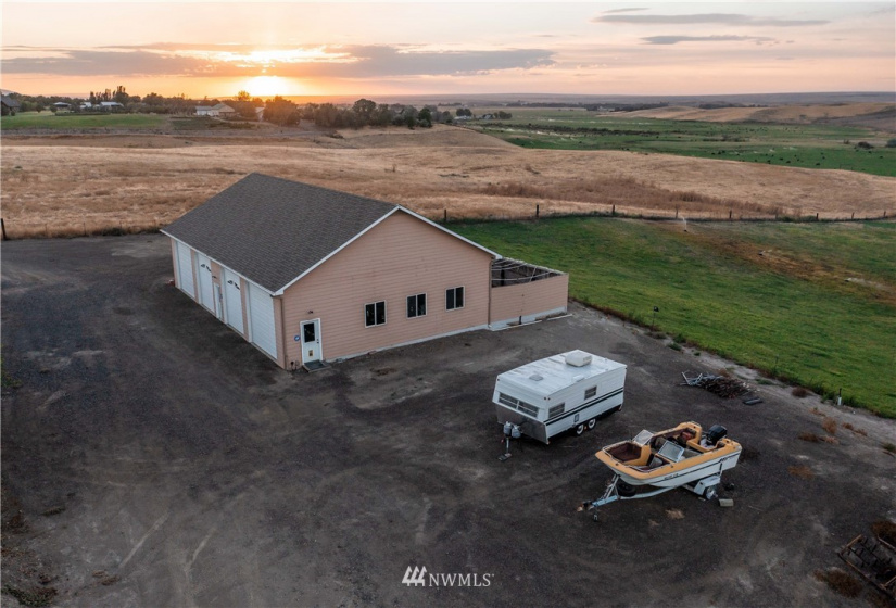 5452 Frog Hollow, Walla Walla, Washington 99362, 4 Bedrooms Bedrooms, ,4 BathroomsBathrooms,Residential,For Sale,Frog Hollow,NWM1852460