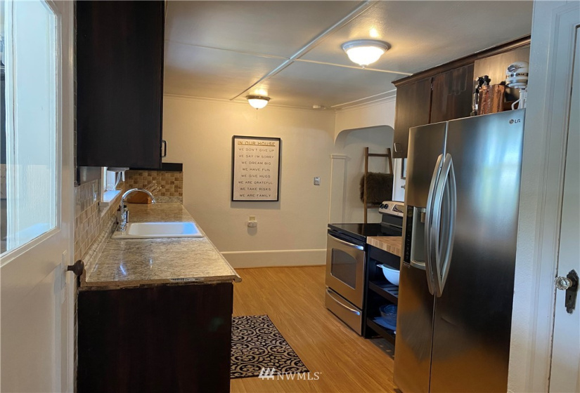 20205 87th, Snohomish, Washington 98296, 3 Bedrooms Bedrooms, ,2 BathroomsBathrooms,Residential,For Sale,87th,NWM1852539