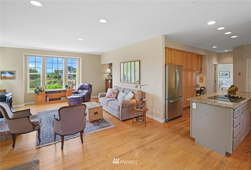 4288 Lookout, Poulsbo, Washington 98370, 3 Bedrooms Bedrooms, ,2 BathroomsBathrooms,Residential,For Sale,Lookout,NWM1852482