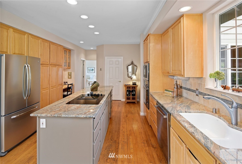 4288 Lookout, Poulsbo, Washington 98370, 3 Bedrooms Bedrooms, ,2 BathroomsBathrooms,Residential,For Sale,Lookout,NWM1852482