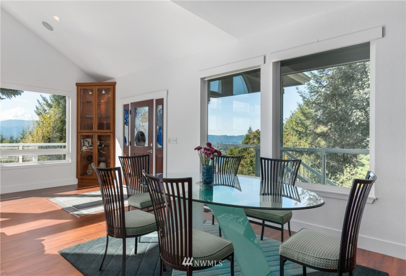 81 Maple Ridge, Cathlamet, Washington 98612, 3 Bedrooms Bedrooms, ,2 BathroomsBathrooms,Residential,For Sale,Maple Ridge,Maple Ridge,NWM1852052