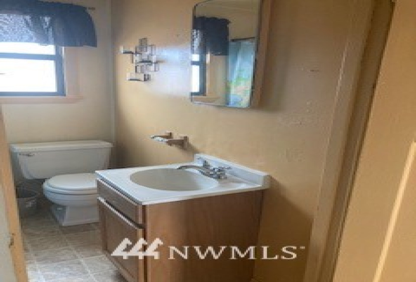 26525 Cole Ranch, Davenport, Washington 99122, 4 Bedrooms Bedrooms, ,1 BathroomBathrooms,Farm,For Sale,Cole Ranch,NWM1853401