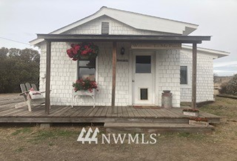 26525 Cole Ranch, Davenport, Washington 99122, 4 Bedrooms Bedrooms, ,1 BathroomBathrooms,Farm,For Sale,Cole Ranch,NWM1853401