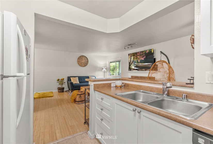 15415 35th, Lynnwood, Washington 98087, 2 Bedrooms Bedrooms, ,2 BathroomsBathrooms,Residential,For Sale,35th,NWM1852840