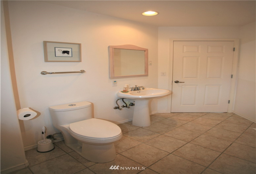 3249 St Rt 105, North Cove, Washington 98547, 2 Bedrooms Bedrooms, ,1 BathroomBathrooms,Residential,For Sale,Mar Vista,St Rt 105,NWM1852762