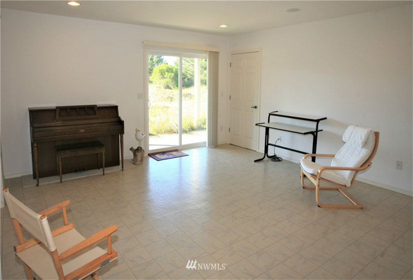 3249 St Rt 105, North Cove, Washington 98547, 2 Bedrooms Bedrooms, ,1 BathroomBathrooms,Residential,For Sale,Mar Vista,St Rt 105,NWM1852762
