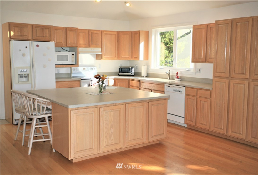 3249 St Rt 105, North Cove, Washington 98547, 2 Bedrooms Bedrooms, ,1 BathroomBathrooms,Residential,For Sale,Mar Vista,St Rt 105,NWM1852762