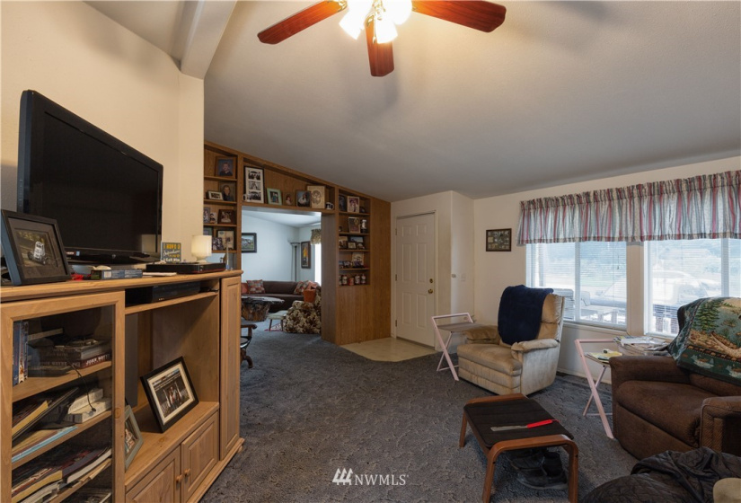 35909 Sultan-Startup, Sultan, Washington 98294, 3 Bedrooms Bedrooms, ,2 BathroomsBathrooms,Residential,For Sale,Sultan-Startup,NWM1850742